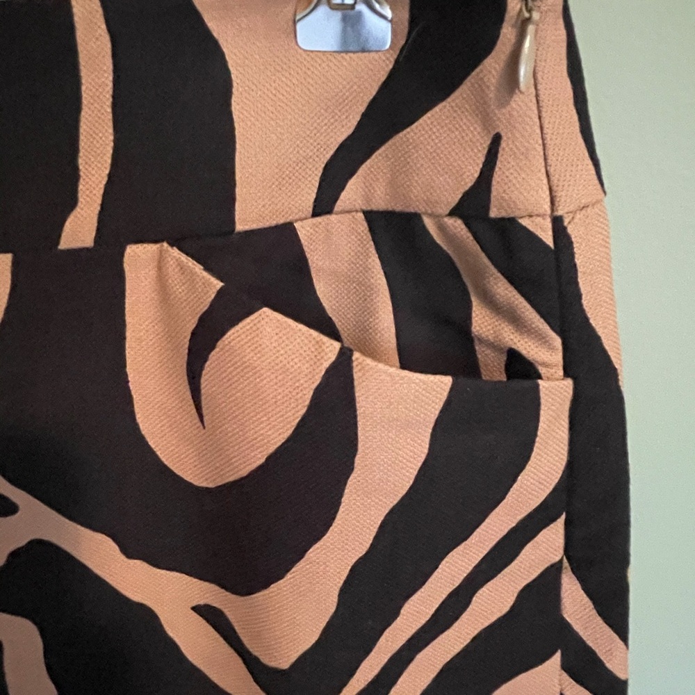 LOFT women’s skirt, size 6P - Picture 4 of 10